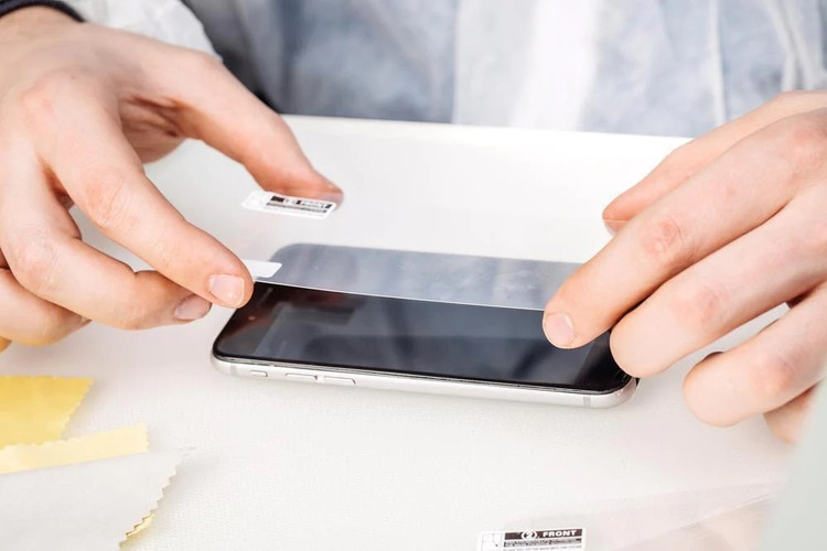 گلس شیشهای ساده 9H مناسب برای گوشی سامسونگ مدل A700