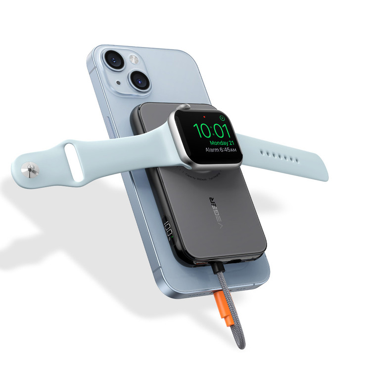 slim-powerbank-built-in-lightning-cable